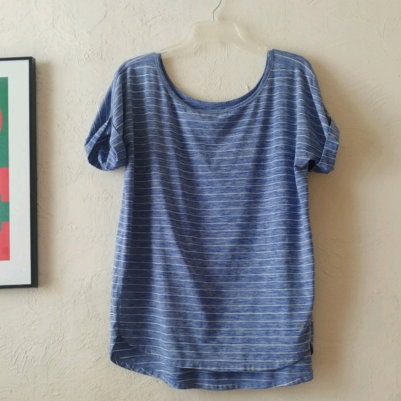 Final sale 🌟 GapFit rolled sleeve striped tee - Picture 1 of 7